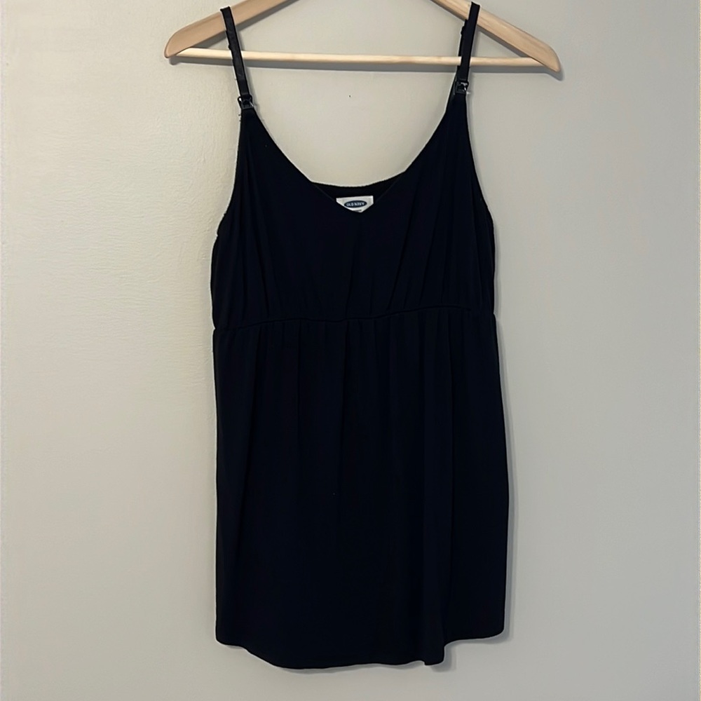 Bundle of two nursing tank tops
